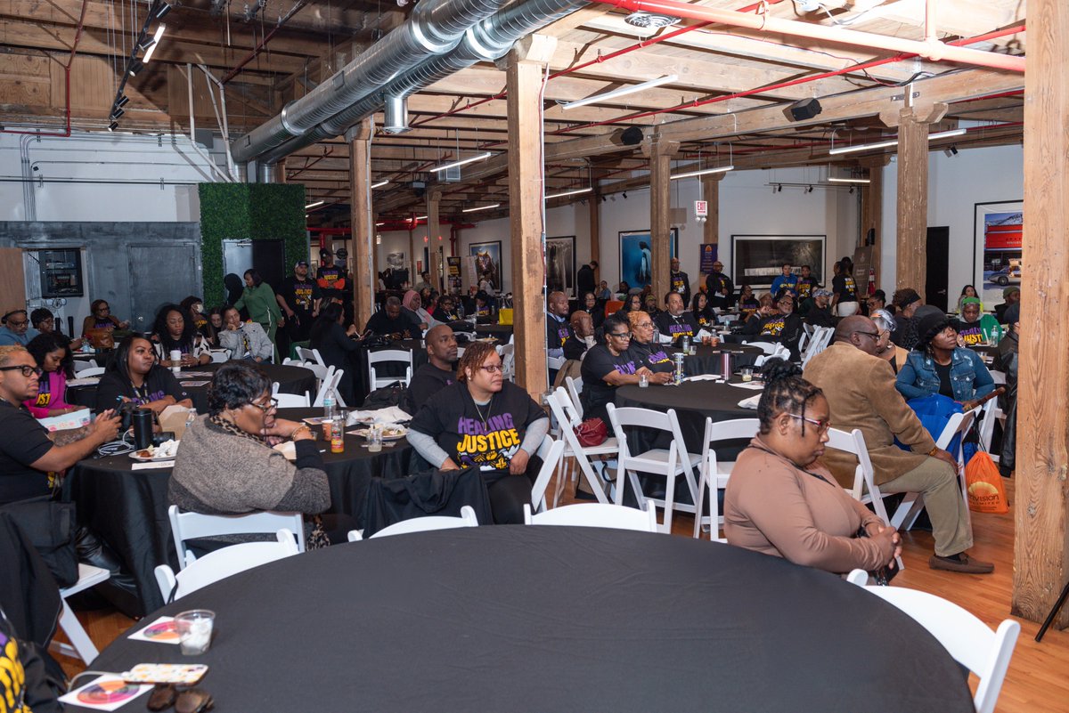 CHRC Symposium momentum is real! Powerful day of collaboration, learning &amp; advocacy. So inspiring to see dedicated individuals uniting for a better Illinois. We're grateful for your vital contributions! 🙏🏾 All event photos: bit.ly/CHRCSymposium2…