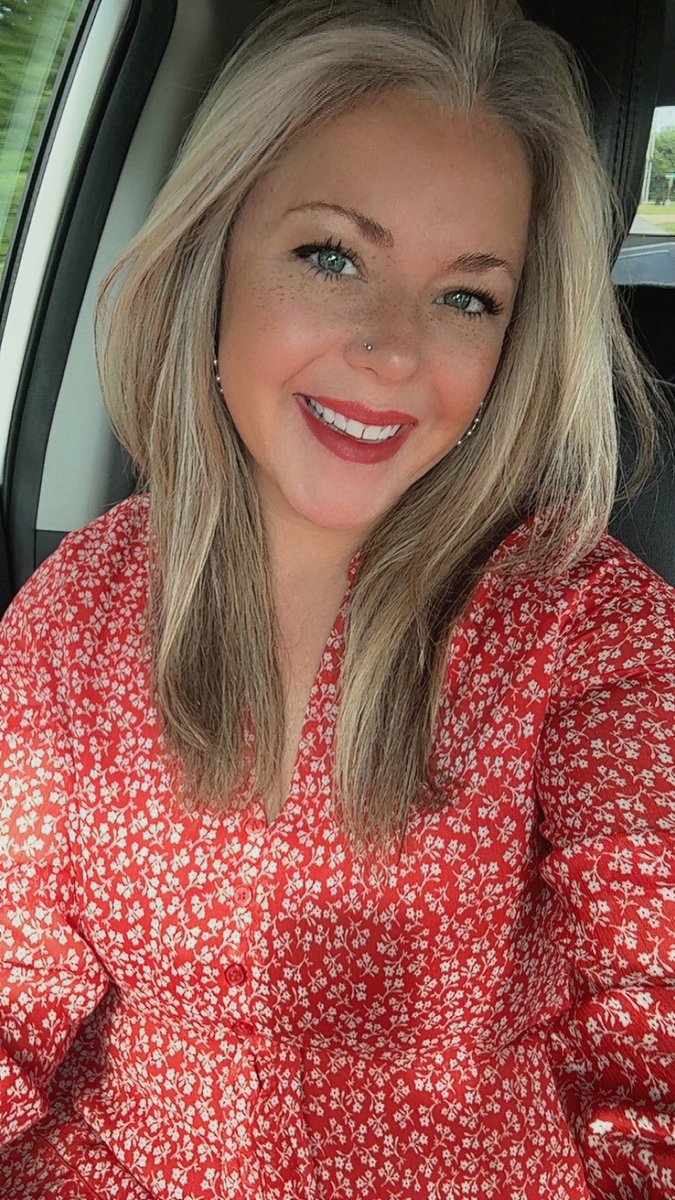 Red everything ❤️💋🔺❤️‍🔥🪭🍒