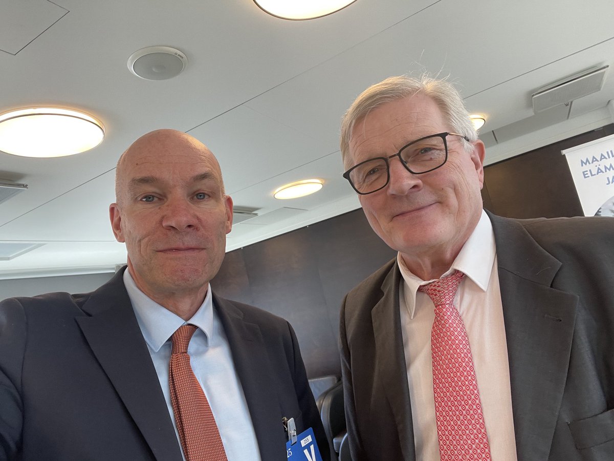David Lindström (@d_j_lindstrom) on Twitter photo <a href="/kotkahaminafi/">Visit Kotka-Hamina</a> tarjosi possokahvit <a href="/SuomenEduskunta/">SuomenEduskunta</a> ssa, kiitos kaikille käynnistä ja hyvistä keskusteluista! <a href="/CursorOy/">Cursor Oy</a> <a href="/MikaLintila/">Mika Lintilä</a> <a href="/artosatonen/">Arto Satonen</a> <a href="/kotkahaminafi/">Visit Kotka-Hamina</a> tarjosi possokahvit <a href="/SuomenEduskunta/">SuomenEduskunta</a> ssa, kiitos kaikille käynnistä ja hyvistä keskusteluista! <a href="/CursorOy/">Cursor Oy</a> <a href="/MikaLintila/">Mika Lintilä</a> <a href="/artosatonen/">Arto Satonen</a>