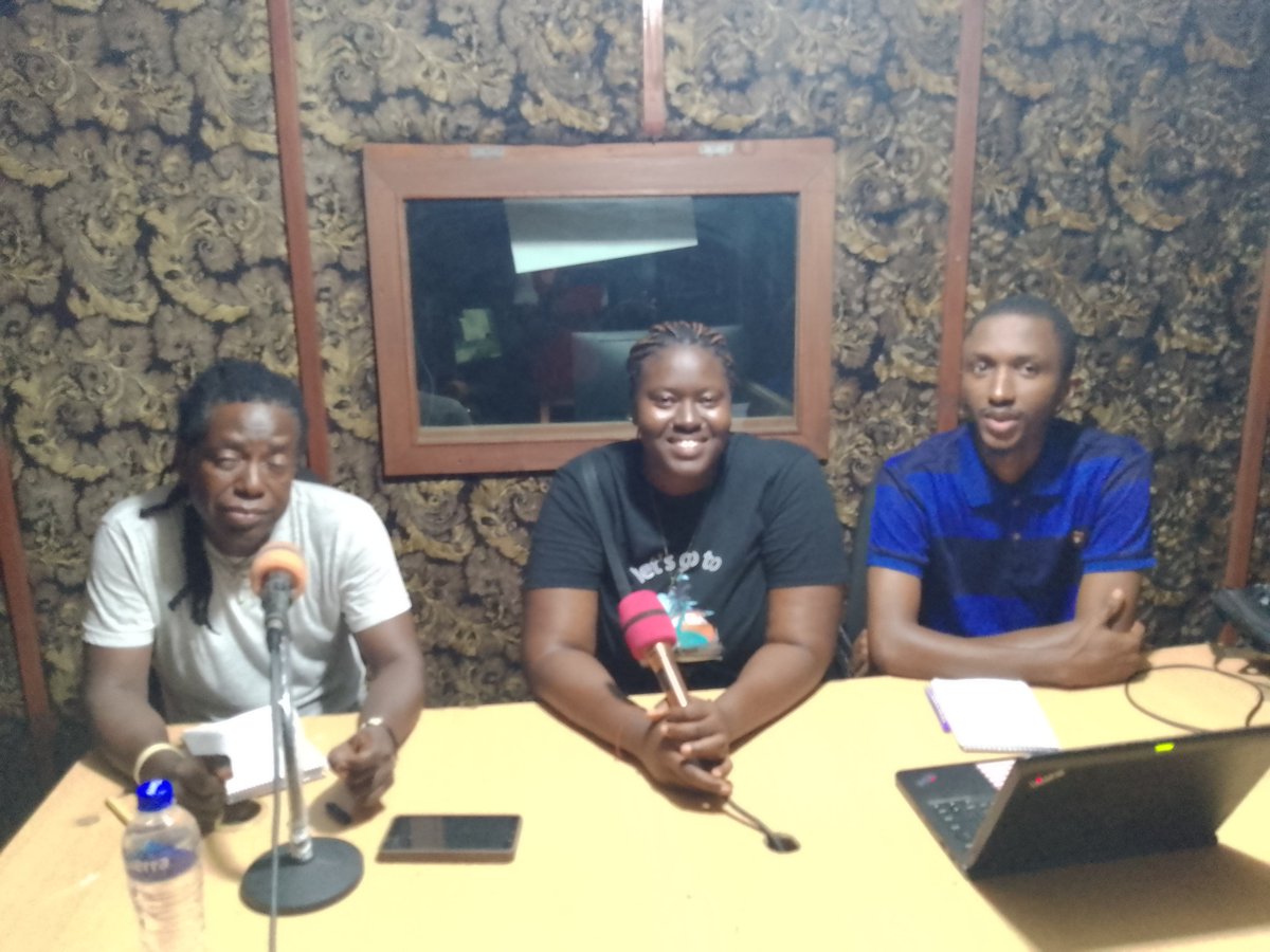 Dearplasticsl's tweet photo. Dear Plastic launches it radio talk show #EcoTalk, with kind support from Radio Mankneh's Management. It comes up on the last Sunday of every month from 9pm to 10pm on Radio Mankneh 96.1 FM. The inaugural of the EcoTalk Show coincides with the #InternatiinPlasticFreeDay. https://t.co/ZFX2QYDn7L