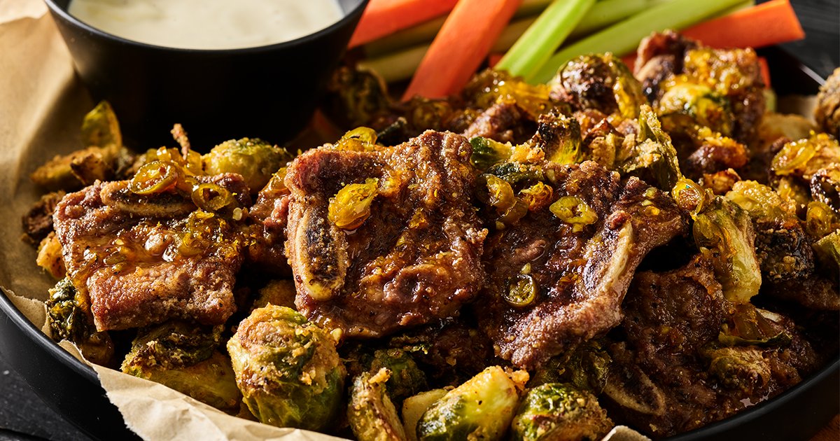 Say hello to Beef Wings—Korean-style flanken short ribs, air-fried to crispy perfection and made to share.
🔥 Toss them in Hot Honey, Buffalo, or BBQ sauce for the ultimate party starter.

Find this recipe and more at ohiobeef.org

#recipe #beef #beefwings #flavor