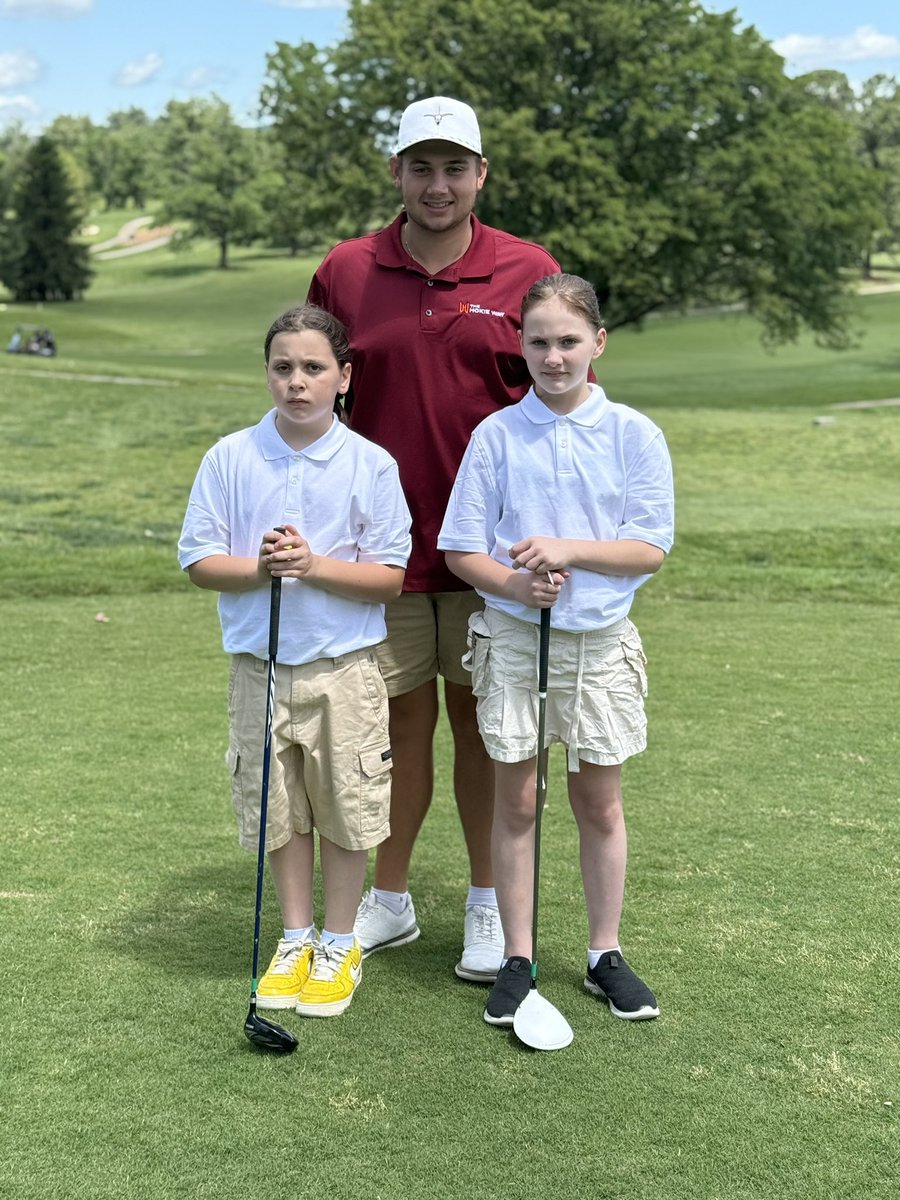 TheHokieWay's tweet image. On May 22, we were honored to take part in the annual @DeltaDentalofVA Pro-Am for Kids to benefit Boys & Girls Clubs of SWVA. @HokiesMGolf’s @Ashgolf_10 coached Club kids who participated in ceremonial tee shots in support of @BGCSWVA’s vital mission for local children.