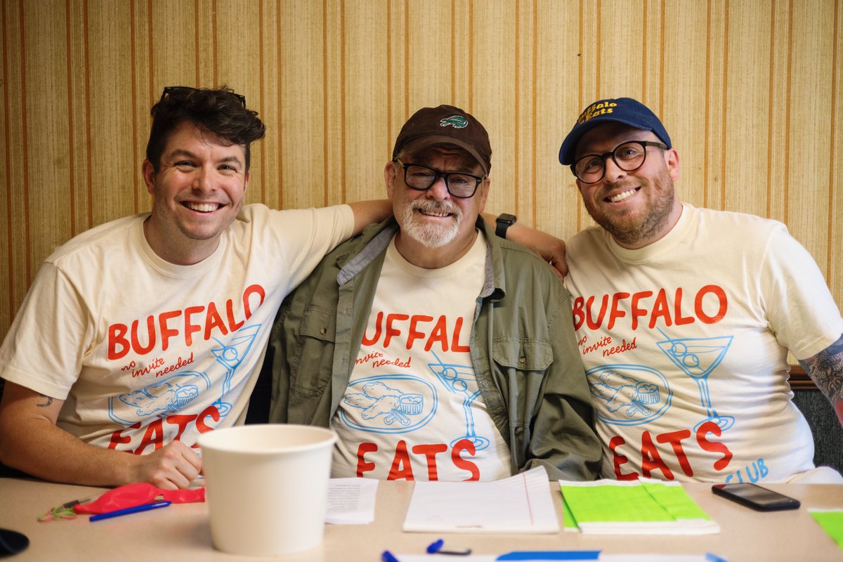 BuffaloEats's tweet image. We'd like to thank @buffalogoco for supporting our @RideForRoswell team this year. 

We've collaborated with those guys several times and this year we are selling our Social Club shirts with all profits going towards our 2025 Team. 

Grab a shirt now!

buffalogo.co/shop/buffalo-e…