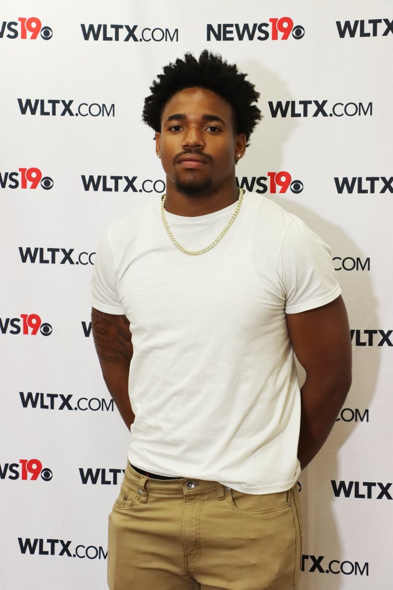 coach_bras's tweet photo. Shout out again to my man @daniel_will2025 for his @WLTX #PlayeroftheWeek award this fall. Well deserved honor for one of the finest #DLock members of all time https://t.co/R91fO2DZ7U