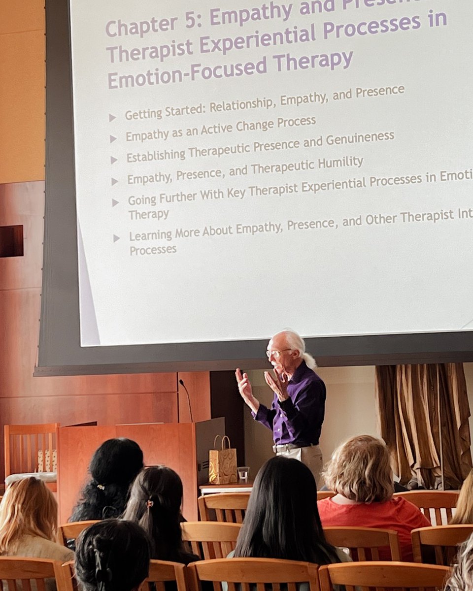 Last month, ECP hosted a series of talks about emotion-focused therapy (EFT) from EFT co-founder Dr. Robert Elliott! They discussed EFT theory, research, practice, and pedagogy, and new developments in the field. Thank you to all who joined us! 💚 

#SCUECP