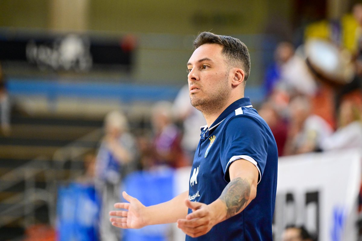 Gracias Emi💙| Nota de prensa📰

👨‍💻xerezclubdeportivobaloncesto.es/news/emiliano-… 

#BXCD #SomosXerezCD #XerezCDBaloncesto #XerezFemenino  #Jerez