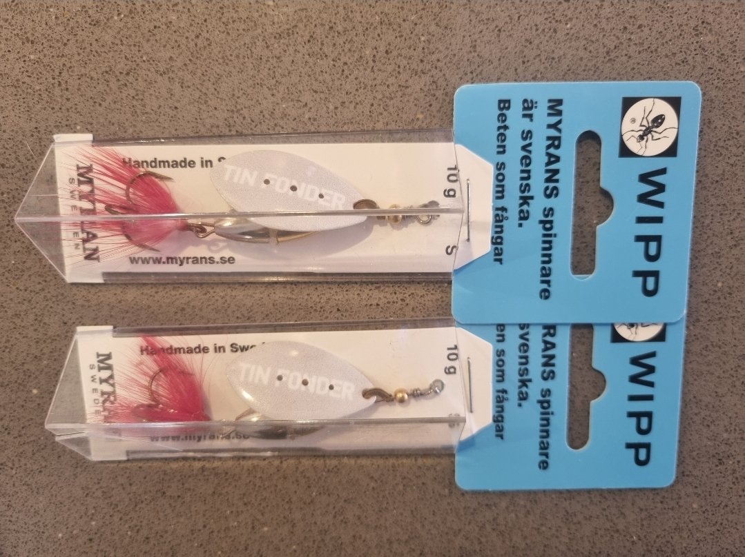 Aktiepappa (@aktiepappa) on Twitter photo Sommaren närmar sig och vad passar bättre än att lotta ut ett par fiskedrag? De är en gåva från <a href="/TINfonder/">TIN Fonder</a> (2 vinnare.)
För att vara med i utlottning:
Följ <a href="/Aktiepappa/">Aktiepappa</a> och retweeta detta inlägg! Sommaren närmar sig och vad passar bättre än att lotta ut ett par fiskedrag? De är en gåva från <a href="/TINfonder/">TIN Fonder</a> (2 vinnare.)
För att vara med i utlottning:
Följ <a href="/Aktiepappa/">Aktiepappa</a> och retweeta detta inlägg!