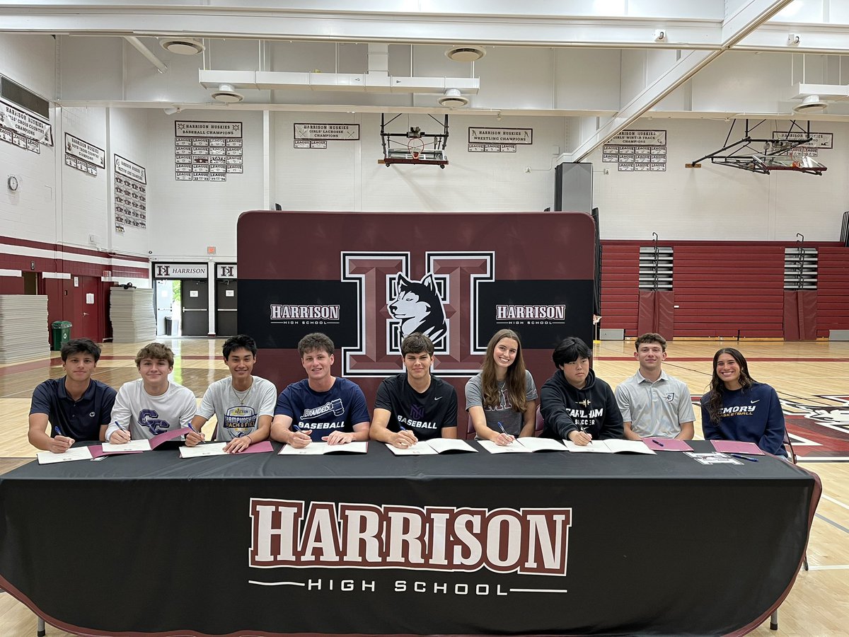 Danny Gonzalez (@dgonzalezaad) on Twitter photo Congratulations to these 9 student-athletes who had their signing day today to continue their academic and athletic careers at the next level!
Best of luck and thank you for all you have done for our programs.
“Once a Husky, Always a Husky”.
<a href="/htown_huskies/">Harrison Athletics</a> Congratulations to these 9 student-athletes who had their signing day today to continue their academic and athletic careers at the next level!
Best of luck and thank you for all you have done for our programs.
“Once a Husky, Always a Husky”.
<a href="/htown_huskies/">Harrison Athletics</a>