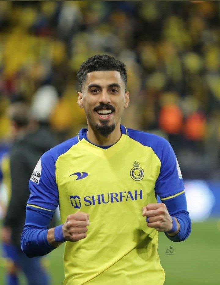 alharthi_26's tweet photo. من الخليجية                                  الى العالمية

من اهلي صنعاء                              الى ريال مدريد

من النصر                                         الى الهلال

من الظلمات                                    الى النور https://t.co/cfc6BkGEMU