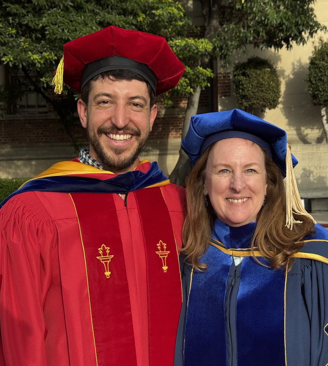 COOR Lab USC (@coorlab_usc) on Twitter photo Congratulations to Oscar Vila Dieguez <a href="/Shoulder_PT/">Oscar Vila Dieguez</a>! Thanks for all your contributions to the COOR Lab. We look forward to all your future research to understand mechanisms and management of shoulder pain! <a href="/LoriMichener/">Lori Michener</a> <a href="/USCBKNPT/">USC Physical Therapy</a> Congratulations to Oscar Vila Dieguez <a href="/Shoulder_PT/">Oscar Vila Dieguez</a>! Thanks for all your contributions to the COOR Lab. We look forward to all your future research to understand mechanisms and management of shoulder pain! <a href="/LoriMichener/">Lori Michener</a> <a href="/USCBKNPT/">USC Physical Therapy</a>