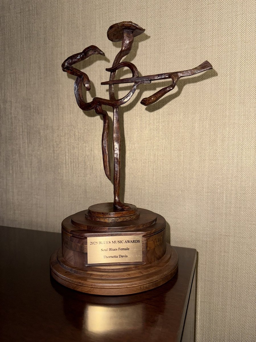 THORNETTAD's tweet image. Thank you @BluesFoundation for hosting another great event and thank you to all the people who voted for me this year thank you so much for your support.