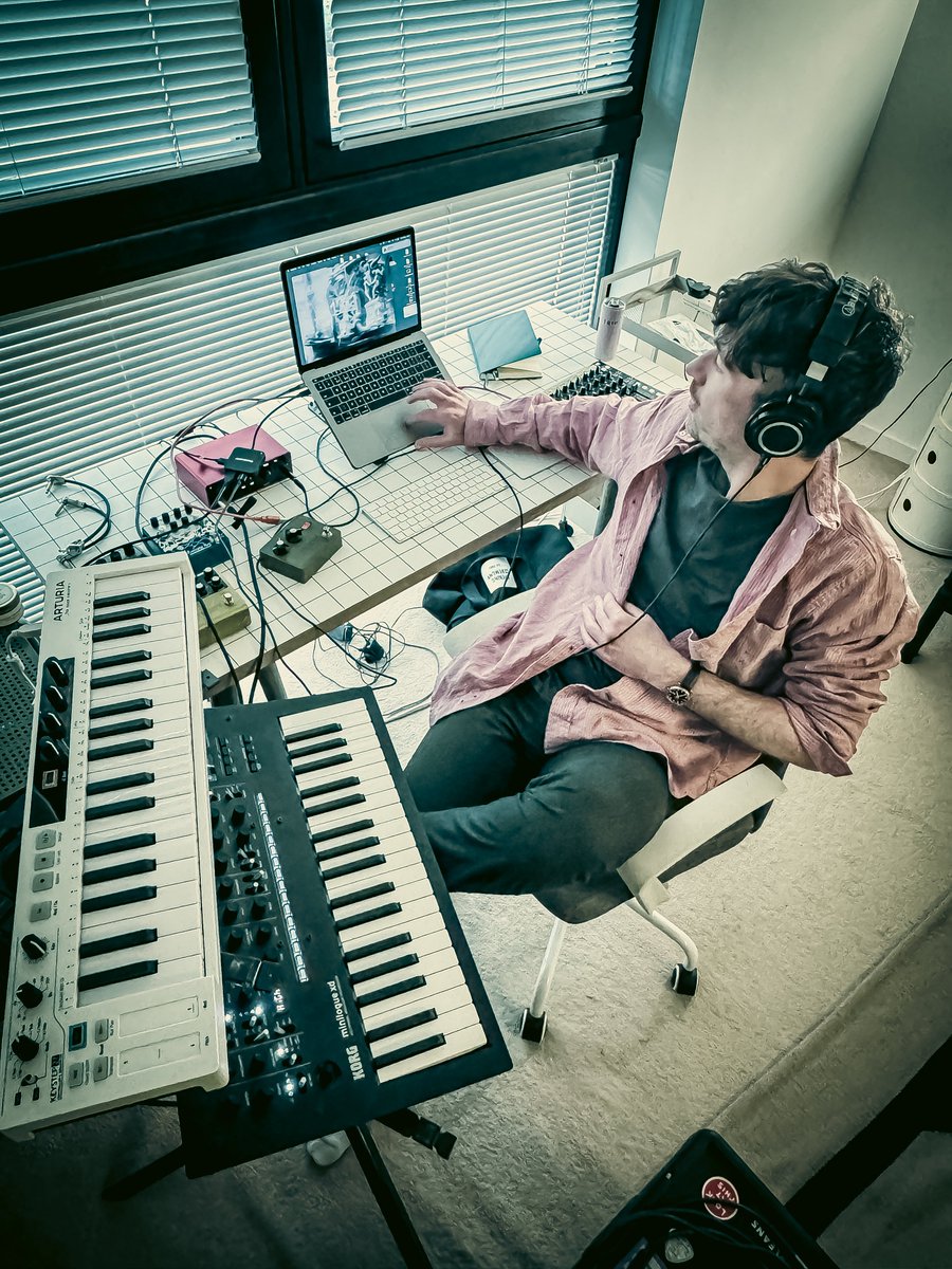 James Adrian Brown (@jamadrianbrown) on Twitter photo Last-minute prep for my show tomorrow in Birkenhead <a href="/future_yard/">Future Yard</a> where I’ll be performing a live score to Dimitri Kirsanoff’s silent masterpiece Ménilmontant (1926). Proper thrilled to be doing this 🙏🎹📽️
skiddle.com/whats-on/Birke… Last-minute prep for my show tomorrow in Birkenhead <a href="/future_yard/">Future Yard</a> where I’ll be performing a live score to Dimitri Kirsanoff’s silent masterpiece Ménilmontant (1926). Proper thrilled to be doing this 🙏🎹📽️
skiddle.com/whats-on/Birke…