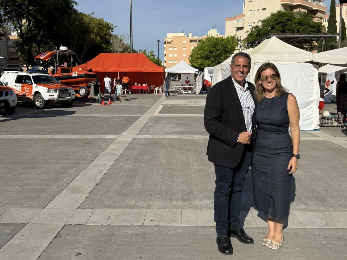 Conselleria de Presidència i Adm. Públiques (@presidenciagoib) on Twitter photo Participam des de la DG d’Emergències en la celebració del Dia Mundial de la Medicina d’Urgències i Emergències organitzat per <a href="/ajeivissa/">Ajuntament d'Eivissa</a> per retre homenatge als professionals que són clau en una situació crítica. Gràcies per sempre tenir cura de nosaltres 🙏🏻 Participam des de la DG d’Emergències en la celebració del Dia Mundial de la Medicina d’Urgències i Emergències organitzat per <a href="/ajeivissa/">Ajuntament d'Eivissa</a> per retre homenatge als professionals que són clau en una situació crítica. Gràcies per sempre tenir cura de nosaltres 🙏🏻