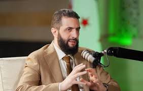 لا زلت لا أستطيع تفسير أسباب كره العديد من المصريين حكومة وشعباً للرئيس السوري أحمد الفاتح الشرع؟
الرئيس السوري ونظامه وثورته لايستهدفون مصر في شيء ولا نيه لديهم في التحريض على النظام في مصر بل إنهم مشغولين في تضميد جراح وطنهم المنهك.. العجيب إن المصريين يتهمون الفاتح بالصهيونية