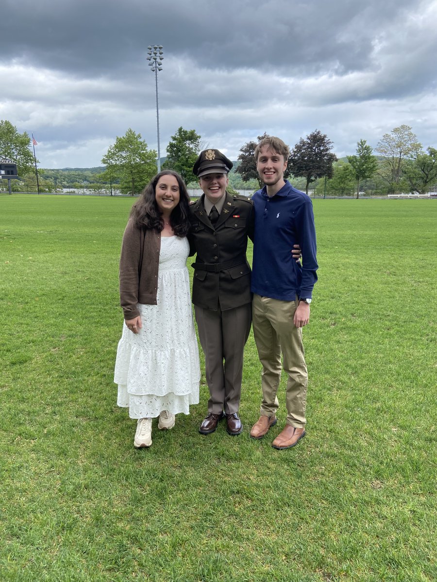 Congratulations 2LTs ‼️ 

On Saturday we had the honor of watching our firsties graduate and commission as the Army’s newest 2LTs. We are incredibly proud of this group and are grateful for everything they have meant to our program!  

#GoArmy