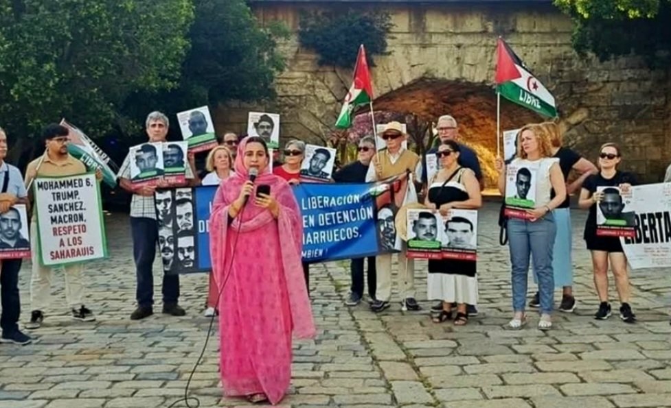 🔴Estos son los que queda del @polisario, Un grupo criminal  que ha perdido a miles de simpatizantes <a href="/Espanoles_Mundo/">Españoles en el mundo</a> por sus vínculos con el terrorismo.
<a href="/elindepcom/">El Independiente</a> <a href="/ppopular/">Partido Popular</a> <a href="/PSOE/">PSOE</a> <a href="/jmalbares/">José Manuel Albares</a> <a href="/sanchezcastejon/">Pedro Sánchez</a> <a href="/EFEnoticias/">EFE Noticias</a> <a href="/el_pais/">EL PAÍS</a> <a href="/elmundoes/">EL MUNDO</a> <a href="/ONUinfo/">ONU Info</a> <a href="/washingtonpost/">The Washington Post</a> <a href="/bbcmundo/">BBC News Mundo</a>