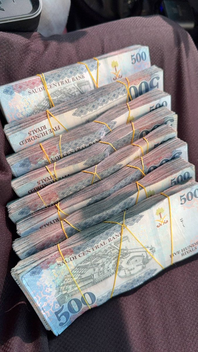 حوالة واردة صادرة الآن بأسمك

تم التحويل وتم الإشارة اليك اليلة أرسل اسمك ورقم جوالك في الخاص الحين لقــد تـم اختــــيارك  ضمن المستفيدين سيتم مساعدتك بمـلغ 750،000.00 الف 💸
بــدون شـــروط الشـــروط فقط
١-رتويت
٢-تغريد ب(تم)
٣-تابع 
٤-ارسل إسمك ورقم جوالك خاص