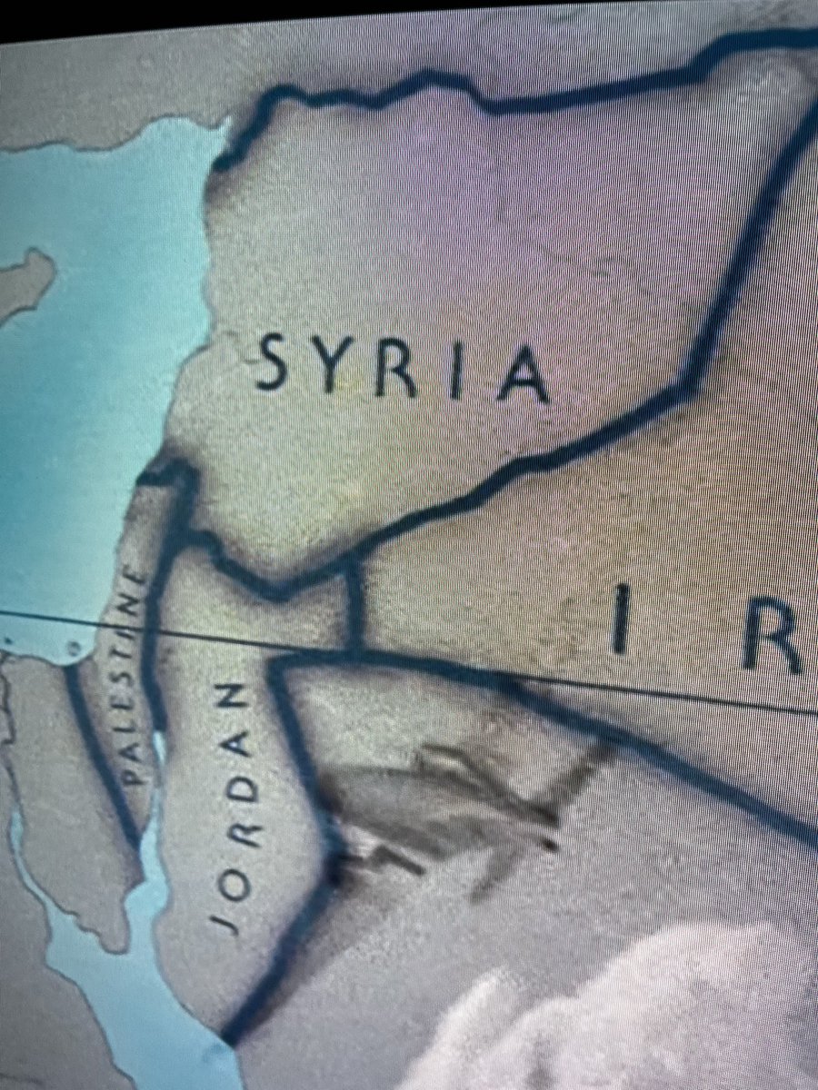 pacoqueen78's tweet photo. Indiana Jones, película de 1981. Alguien ve por algún las el “estado” de Israel?… pues eso. 

#FreePalestine #fuckisrael https://t.co/0muFX2O1Nf