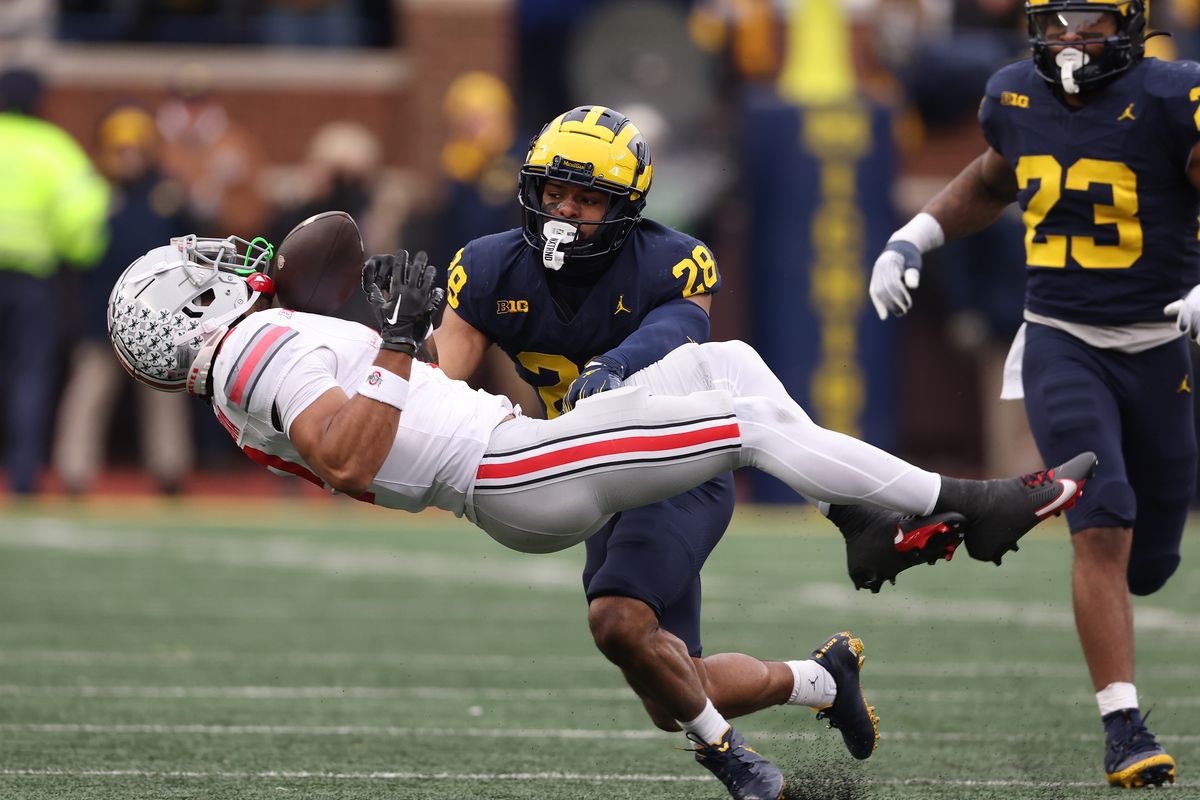 ⭐️John Meredith lll⭐️ (@john_meredith2) on Twitter photo I’m blessed to receive a offer from the University of Michigan #Meeechigan <a href="/CoachLMorgan/">LaMar Morgan</a> <a href="/UMichFootball/">Michigan Football</a> <a href="/MikeRoach247/">Mike Roach</a> <a href="/SWiltfong_/">Steve Wiltfong</a> @gabrieldbrook <a href="/samspiegs/">Sam Spiegelman</a> <a href="/TheCoachDiesel/">Coach</a> <a href="/FlightSkillz/">Coach Flight</a> <a href="/IAR2_Football/">TrinityTrojanFB</a> <a href="/Rivals/">Rivals</a> <a href="/AaronLineweaver/">Coach Lineweaver</a> <a href="/Jason_Howell/">Jason Howell</a> I’m blessed to receive a offer from the University of Michigan #Meeechigan <a href="/CoachLMorgan/">LaMar Morgan</a> <a href="/UMichFootball/">Michigan Football</a> <a href="/MikeRoach247/">Mike Roach</a> <a href="/SWiltfong_/">Steve Wiltfong</a> @gabrieldbrook <a href="/samspiegs/">Sam Spiegelman</a> <a href="/TheCoachDiesel/">Coach</a> <a href="/FlightSkillz/">Coach Flight</a> <a href="/IAR2_Football/">TrinityTrojanFB</a> <a href="/Rivals/">Rivals</a> <a href="/AaronLineweaver/">Coach Lineweaver</a> <a href="/Jason_Howell/">Jason Howell</a>