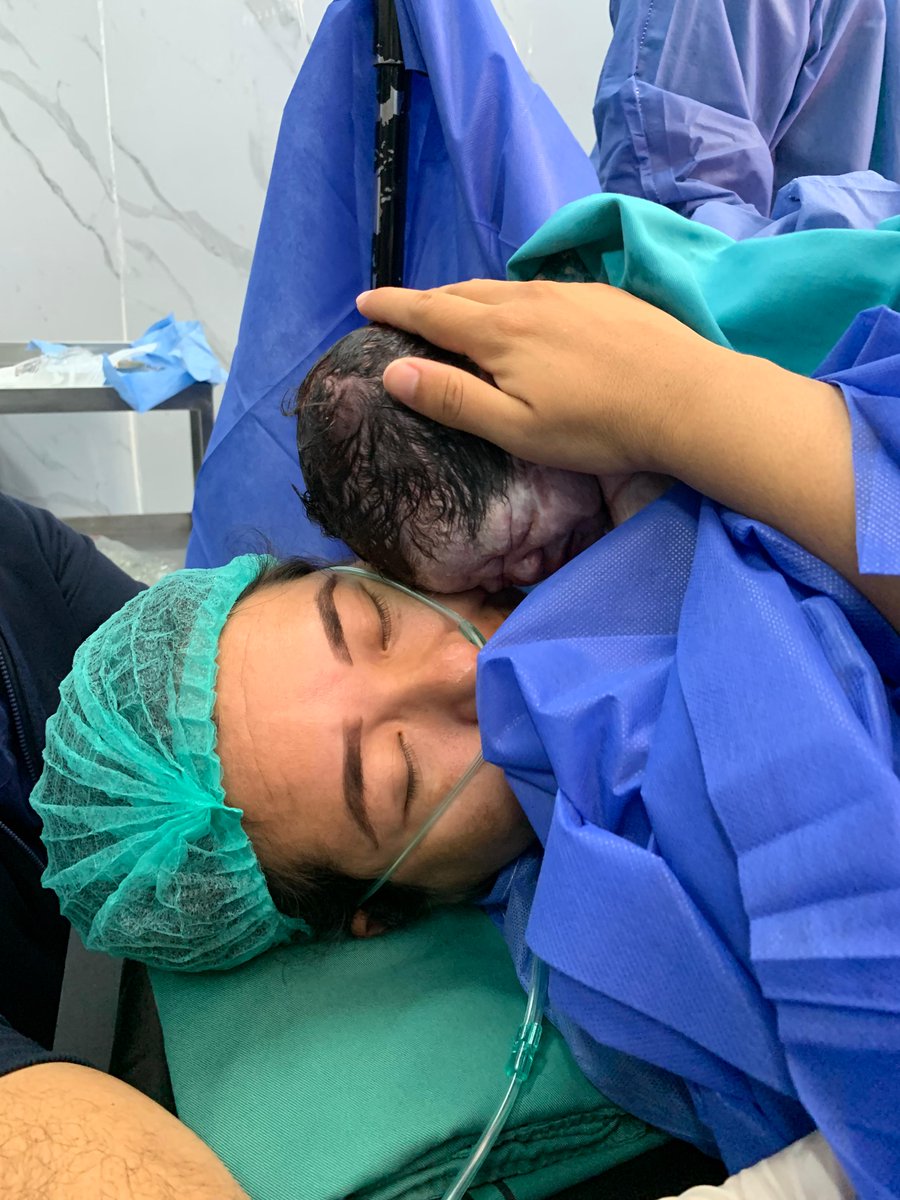 IESS_Manabi's tweet photo. #IESSteInforma | En el Hospital Básico Chone fomentamos el apego piel con piel entre el recién nacido y su madre. Esto fortalece los vínculos de amor, seguridad y salud desde el primer instante. 🤱💙 https://t.co/MSfnRRcm4K