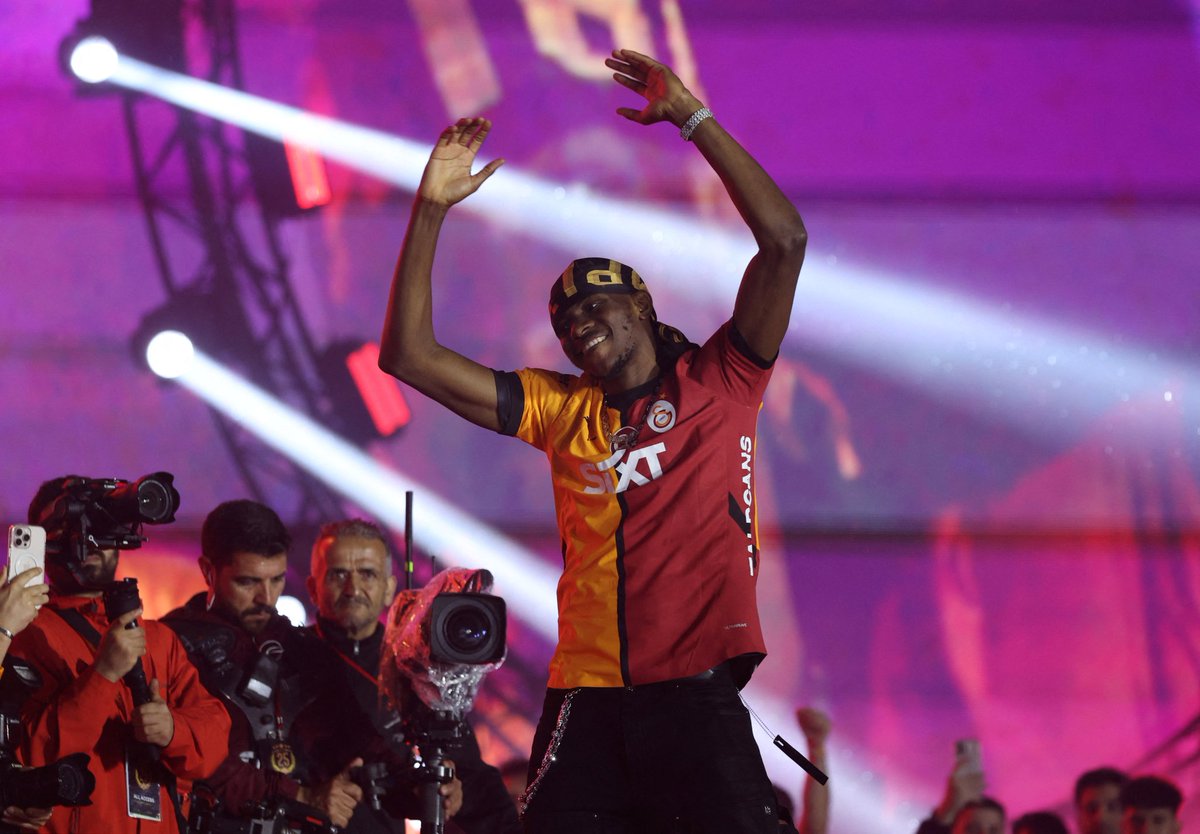 ultrAslan tweet media