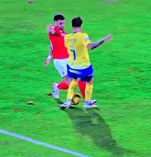 andrecavaleiro7's tweet photo. Siga Siga, não mamaste em casa porque não deixaram filha da puta. Falas muito 😂 https://t.co/iwgGzpko7V