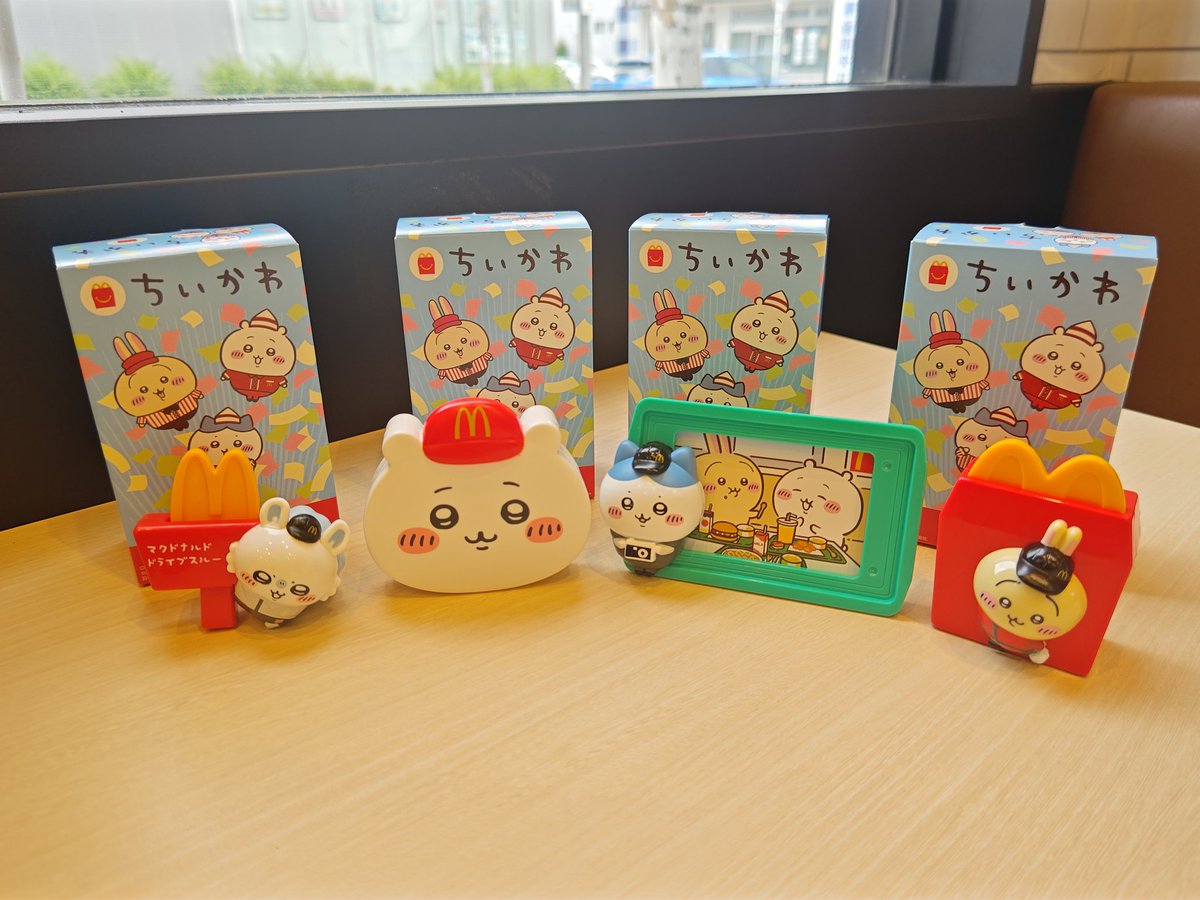 えんぴつキャップ、思ったより大きいなぁ∼

#ちいかわ
#ハッピーセット
#マック