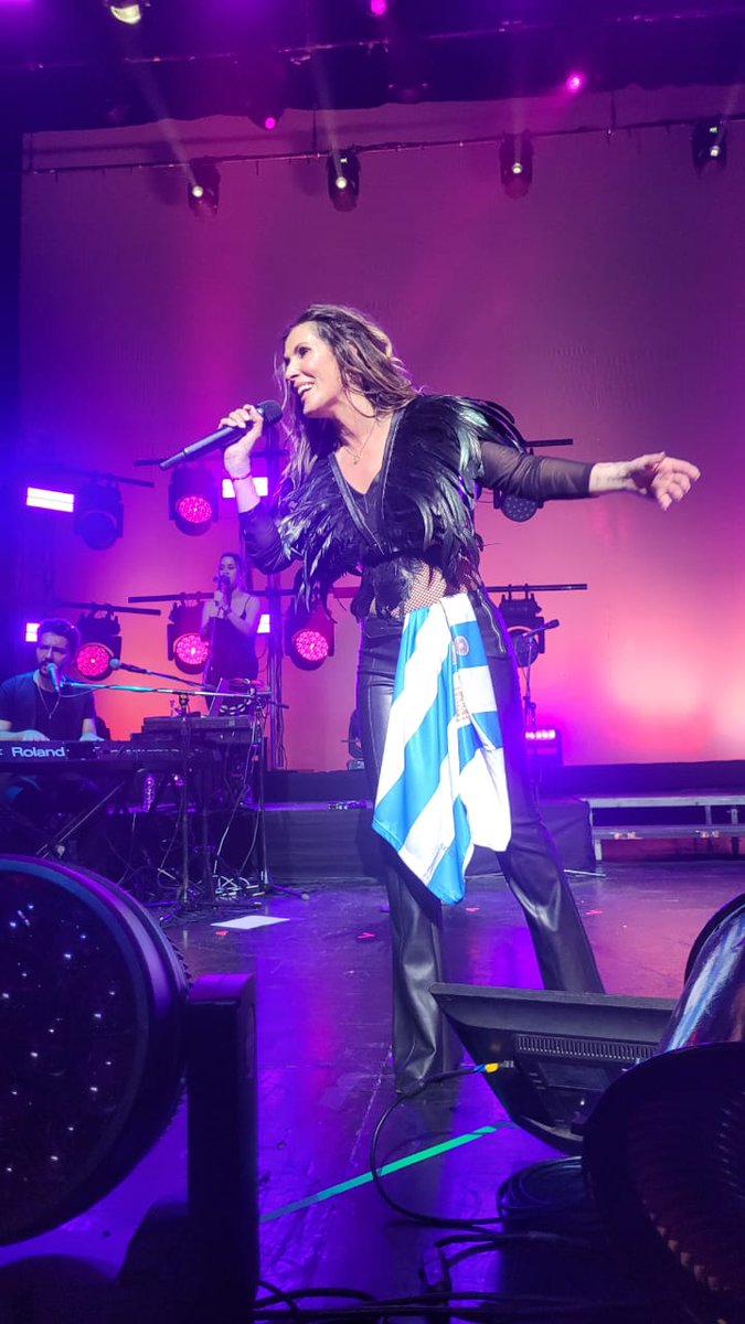 fragata30's tweet photo. Gracias gracias gracias @_MaluOficial_ por tu entrega 
@FanMalulerasArg  🤟 https://t.co/PUHsN5YAmw