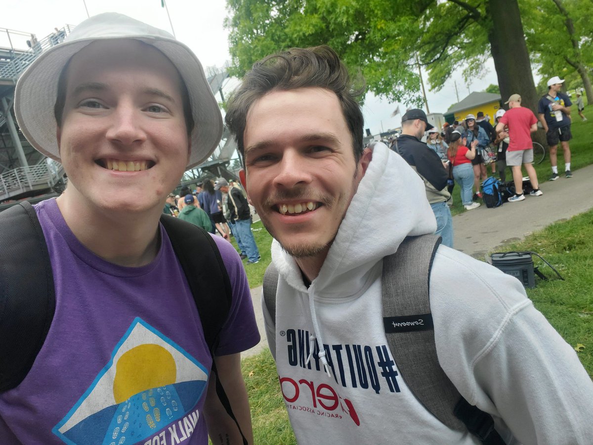 Holy shit, I just met <a href="/windVOW8820/">Michael Cosey Jr.</a>!!! Just as cool of a guy as he appears on the sim and on YT. Pleasure to meet you sir! Drive home safely, say hi to Mustache (: