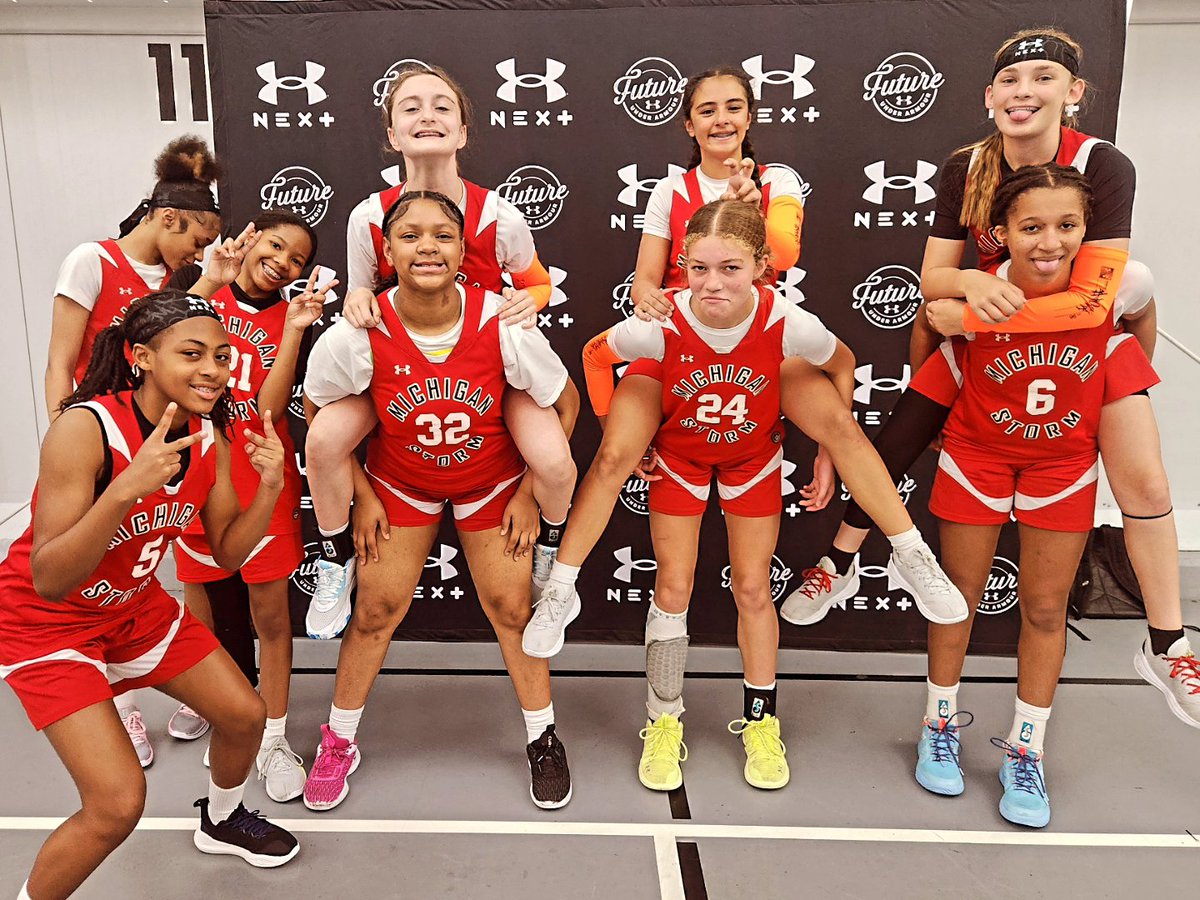 Michigan Storm 2030 went undefeated this weekend at the UA Future Circuit Session II in Brighton! 🔥 🏀 🏆 4-0
<a href="/stormAAU/">Michigan Storm Elite</a> <a href="/circuitfuture/">UA Future</a>