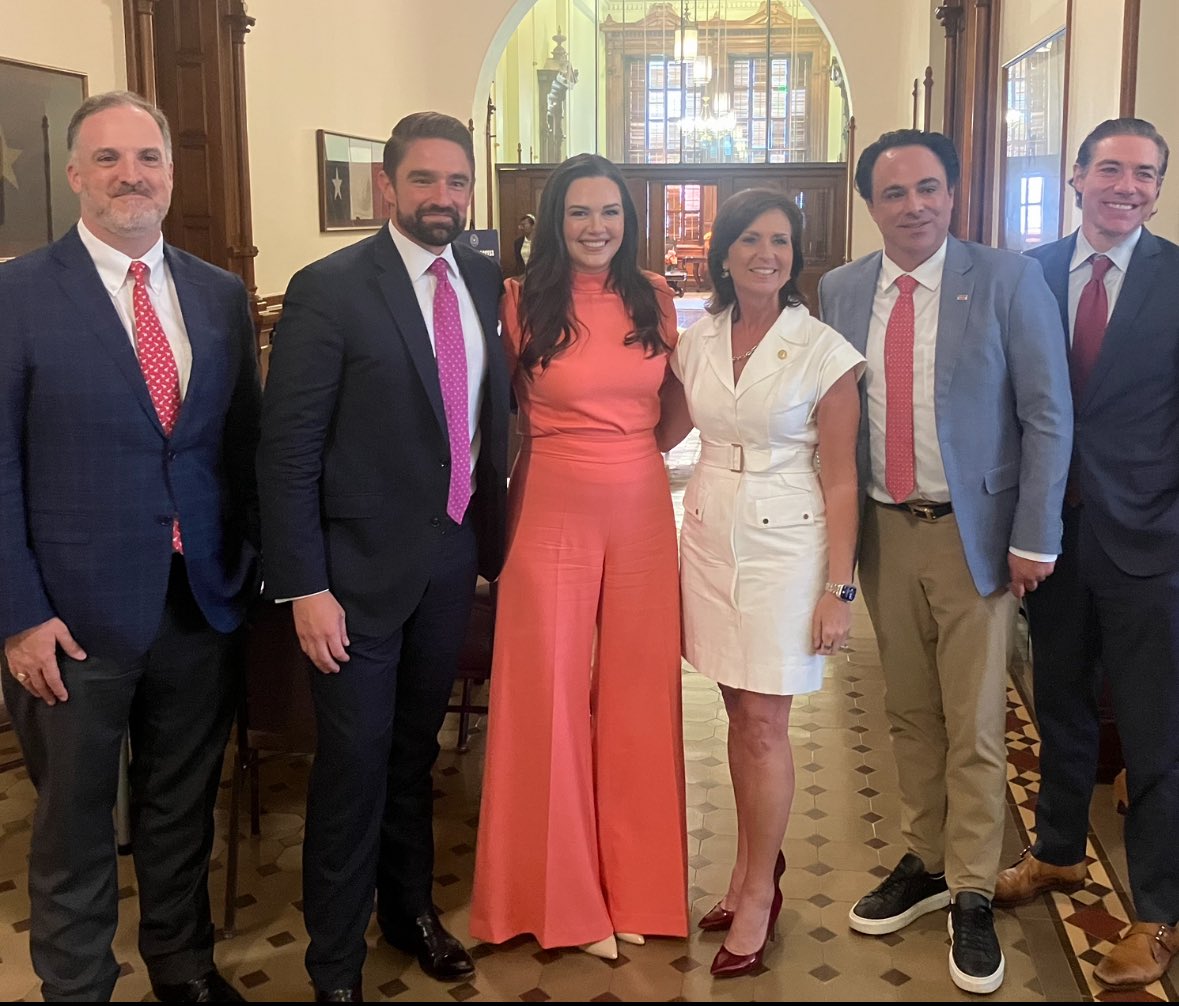 Elizabeth Carlock Phillips (@elizcarlock) on Twitter photo #TreysLaw just passed the #TXlege House UNANIMOUSLY (again)! #SB835 will pass upon 3rd reading tomorrow and head to Governor <a href="/GregAbbott_TX/">Greg Abbott</a>โs desk for signature to become law! So proud of this team - we just passed one of the most comprehensive pieces of NDA regulation in the US! #TreysLaw just passed the #TXlege House UNANIMOUSLY (again)! #SB835 will pass upon 3rd reading tomorrow and head to Governor <a href="/GregAbbott_TX/">Greg Abbott</a>โs desk for signature to become law! So proud of this team - we just passed one of the most comprehensive pieces of NDA regulation in the US!