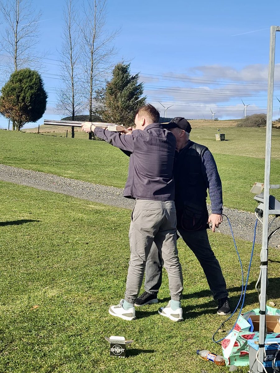 NicholsonCol's tweet photo. #claypigeonshooting https://t.co/eFUYSO6YE9