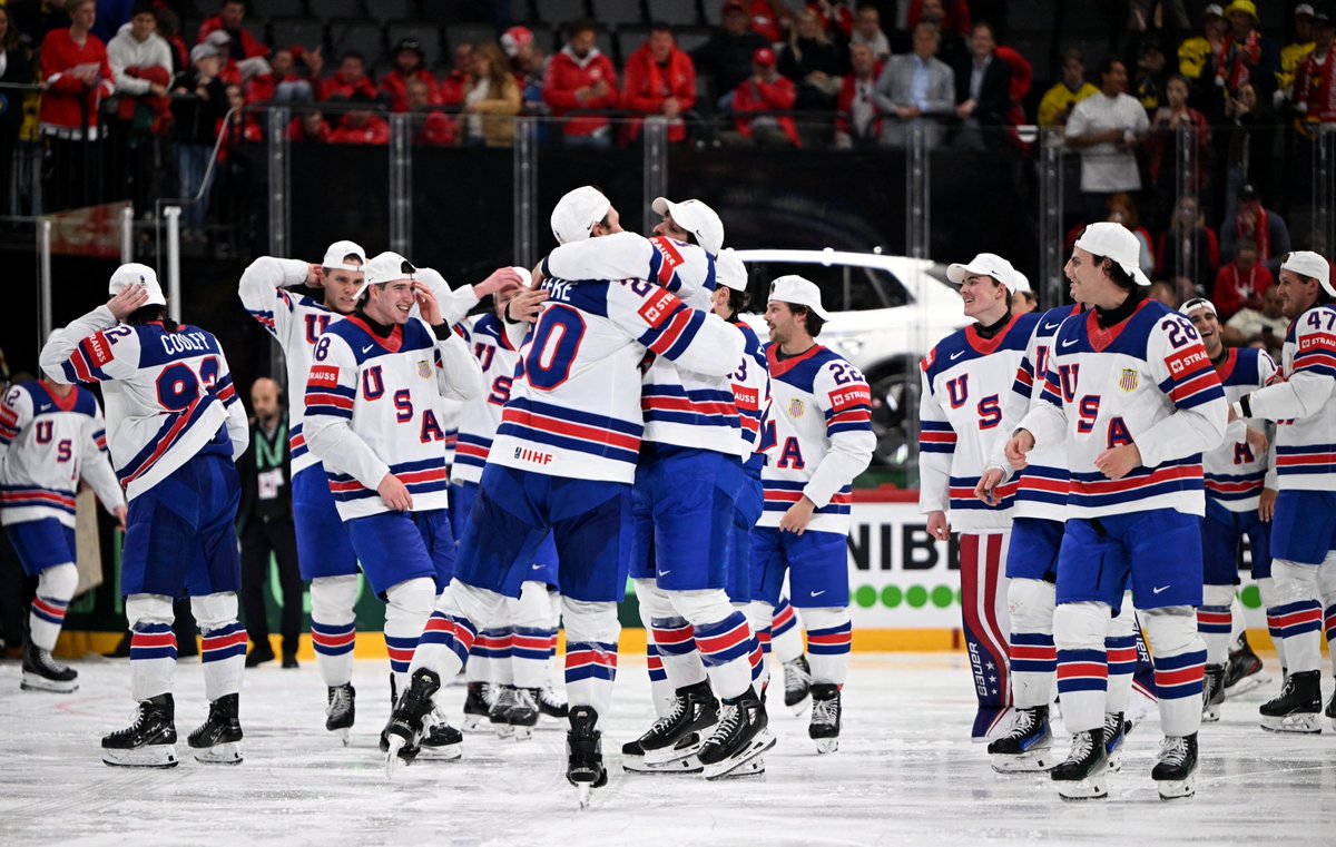 THAT’S AMERICAN HOCKEY BABY 🇺🇸🥇 #MensWorlds