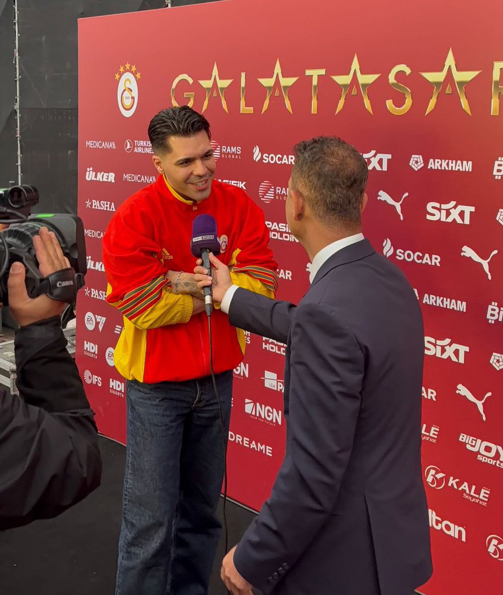 Doğru kişiyi abartıyoruz bayılıyorum ona 🫠
<a href="/emircanigrek/">Emir Can İğrek</a> 💛❤️