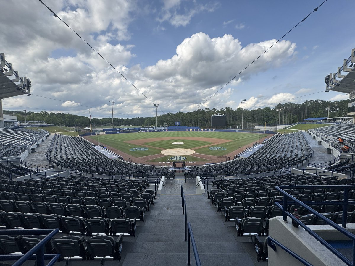 herbvincent's tweet image. Another one in the books. Thanks to @SEC fans, the @CityofHoover and especially the great players and coaches of SEC Baseball for making this THE best college baseball tournament in the country.