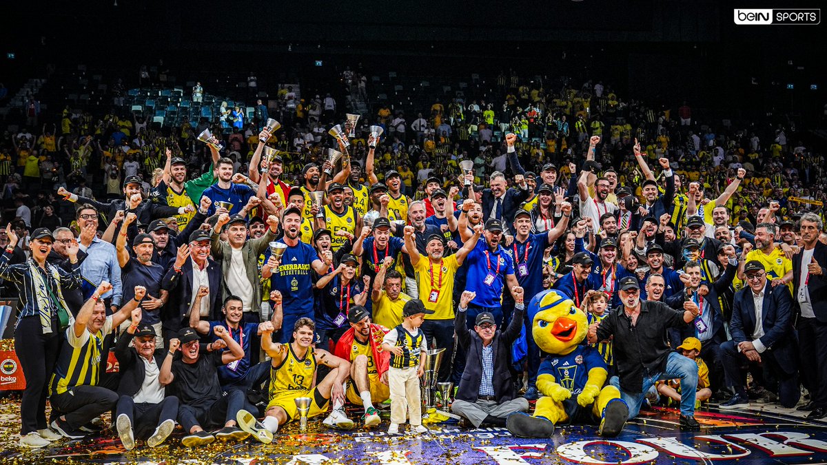 🟡🔵 Temsilcimiz Fenerbahçe Beko, EuroLeague şampiyonu! #F4GLORY

🏆 Kupa seremonisinden muhteşem görüntüler...