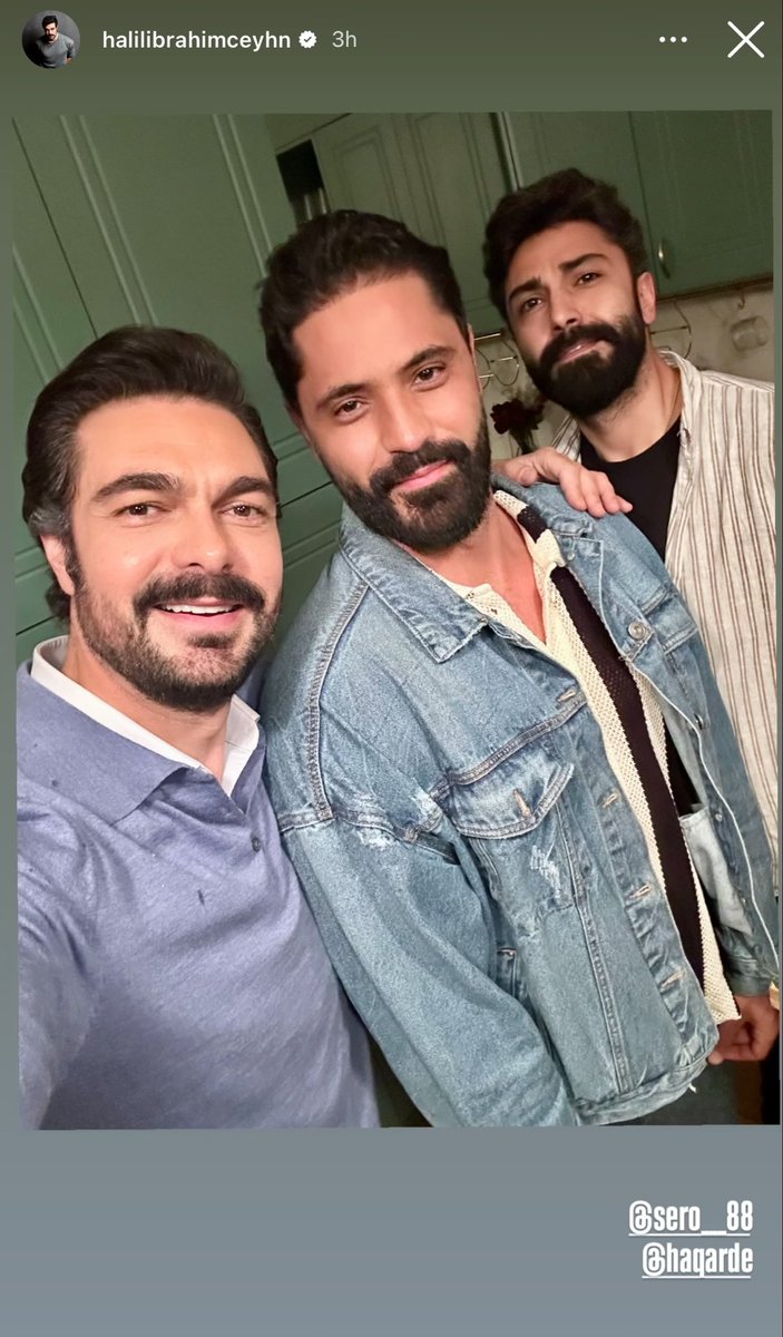 This beautiful family 🥰🫶🏻🧿Mashaalah 

#HalilİbrahimCeyhan