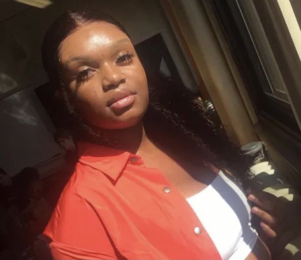 LqLana's tweet photo. Five years ago, 17-year-old Darnella Frazier filmed an atrocity and set off a chain of events and a movement. 

Without her courage and quick thinking there wouldn’t have been charges. There would not have been Justice for George Floyd and his family. 
#DemsUnited https://t.co/iGIcpFiAj4