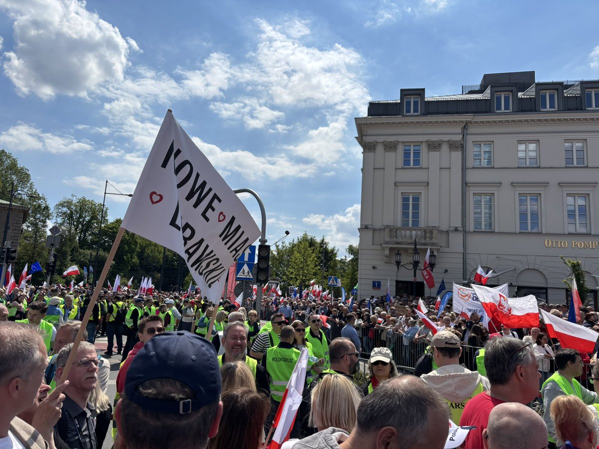 Moc jest z nami ♥️🤍
Już 1 czerwca #WygraCałaPolska
#WielkiMarszPatriotow