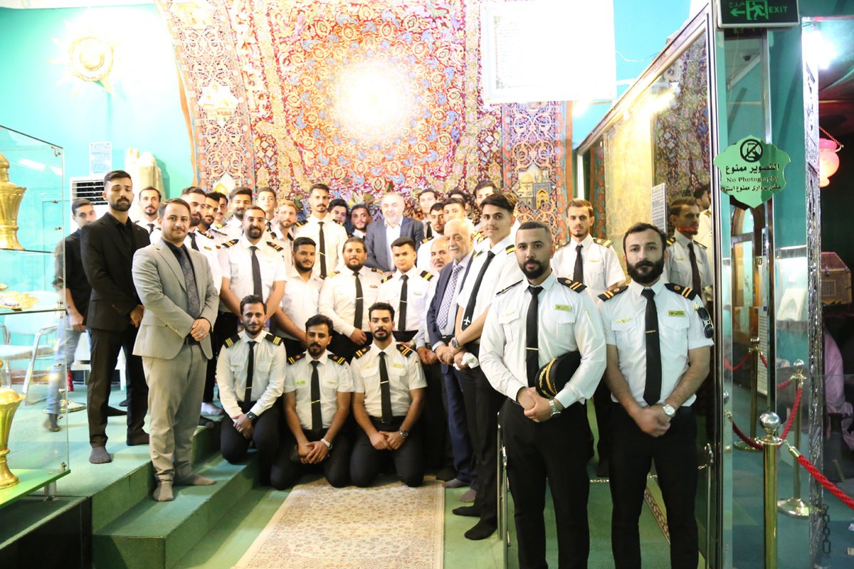 ImamHusseinMuse's tweet photo. جانب من زيارة طلبة #جامعة_الفراهيدي دفعة #هندسة_تقنيات_الطيران الى #متحف_العتبة_الحسينية_المقدسة. https://t.co/41ZM5xmigj