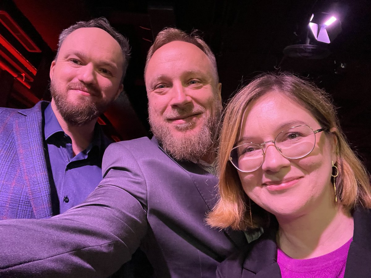 Głosowałam w pierwszej turze na Zandberga. Nie cierpię Mentzena. Jest katotalibem i ma poglądy gospodarcze rodem z XIX wieku. Uważam, że jego działalność polityczna jest populistyczna i społecznie szkodliwa. Mimo to pozytywnie oceniam akcję sztabu Trzaskowskiego – wyjście na piwo