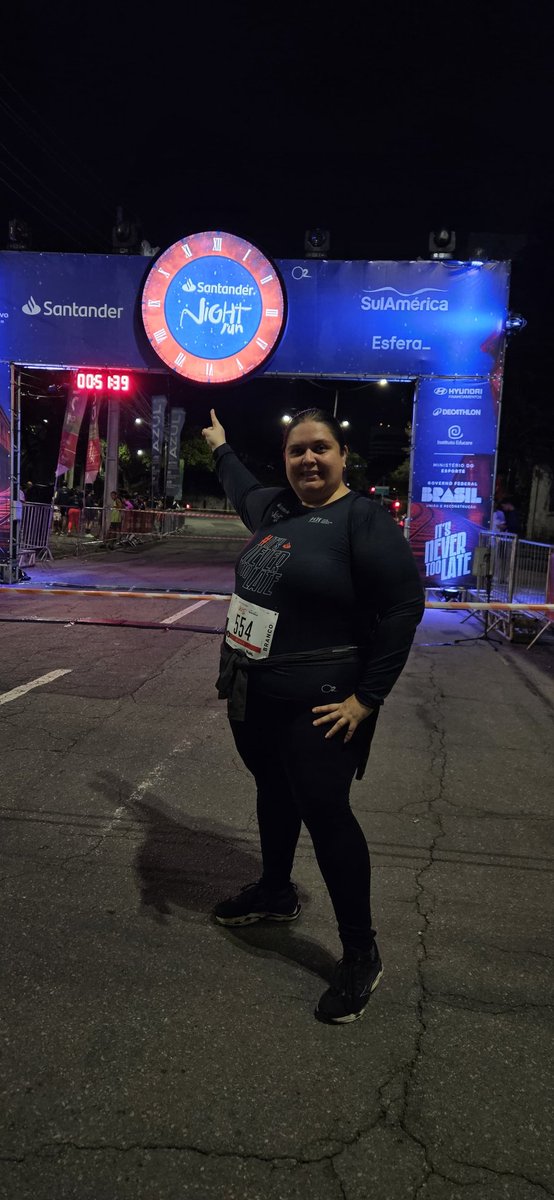 RenataNavarrete's tweet photo. Corrida da Night Run Recife 2025🏃🏼‍♀️💨🥇 https://t.co/2A56AZ9oq1