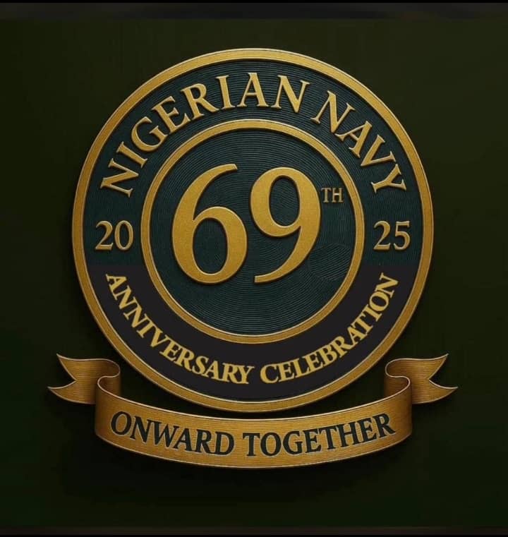voiceofnigeria's tweet photo. The Nigerian Navy will unveil 3 ships, 3 helicopters, office blocks and housing to mark its 69th anniversary, says Naval Chief, Vice Admiral Emmanuel Ogalla, during a church service in Lagos.
#NigerianNavy69 #NavalSecurity #MilitaryDevelopment #TinubuSupport #NationalSecurity https://t.co/KqwvmaXfx9