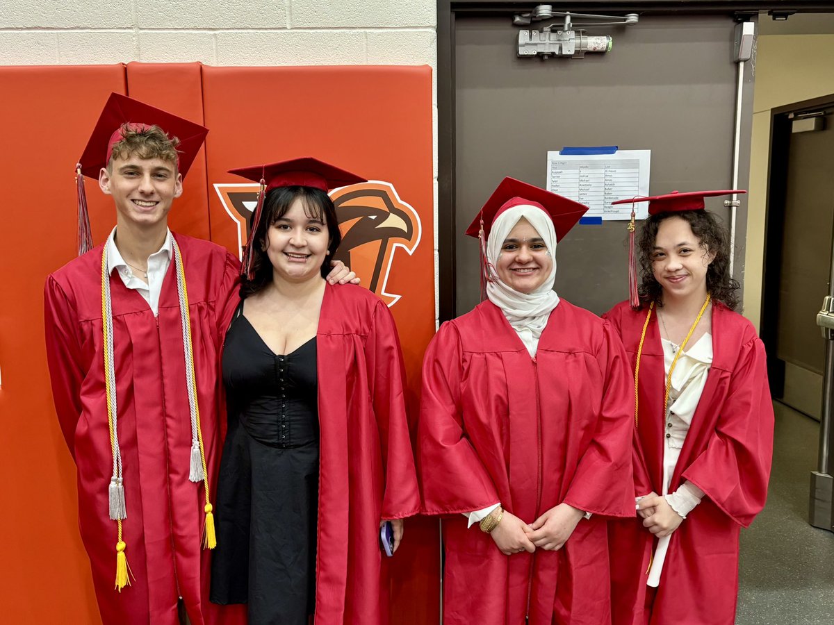 BGSchools's tweet photo. 🎓✨ Behind the Scenes at Graduation 
While families and friends are finding their seats, our Class of 2025 is gathered, reflecting, laughing, and getting ready to walk across that stage.

#BGHSGrad2025 https://t.co/QpuaGoxY0B