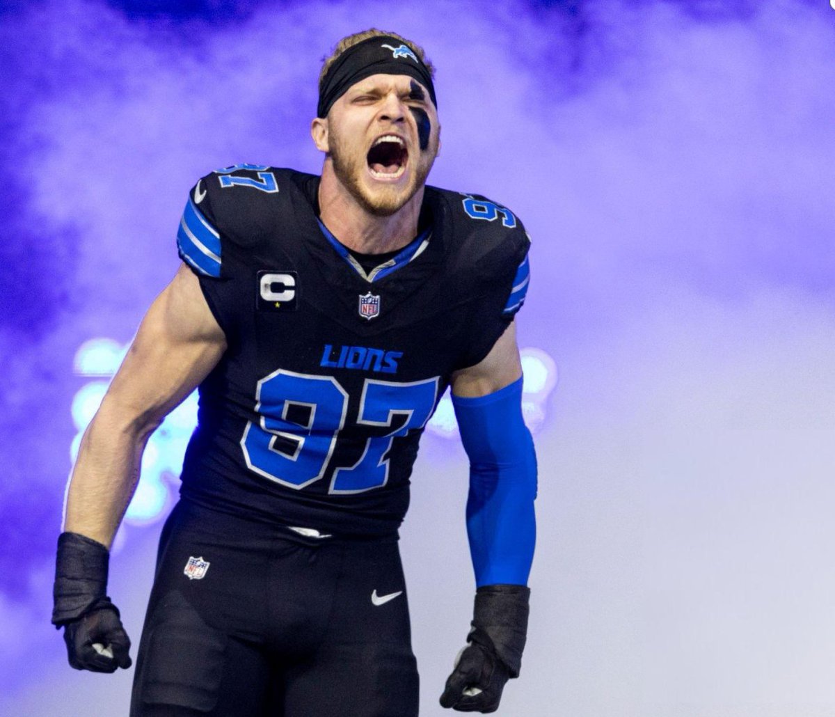 ʟɪᴏɴ ᴋɪɴɢ tweet media