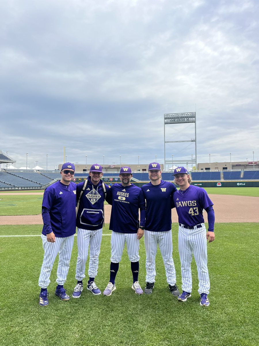 Anthony Gilich (@anthonygilich) on Twitter photo 2 great groups!! INF & C. These guys worked their ass off this year! Future is π
<a href="/UW_Baseball/">Washington Baseball</a> π£π‘
#BDITB π 2 great groups!! INF & C. These guys worked their ass off this year! Future is π
<a href="/UW_Baseball/">Washington Baseball</a> π£π‘
#BDITB π