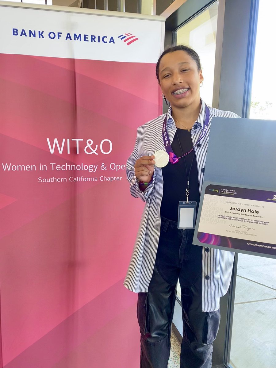 JBooBeenTrill's tweet photo. NCWIT Honorable mention👩🏽‍💻💜
She just keeps on making me proud and beyond grateful for all her accomplishments 🙏🏽#proudmom https://t.co/7xOBjO4hd4