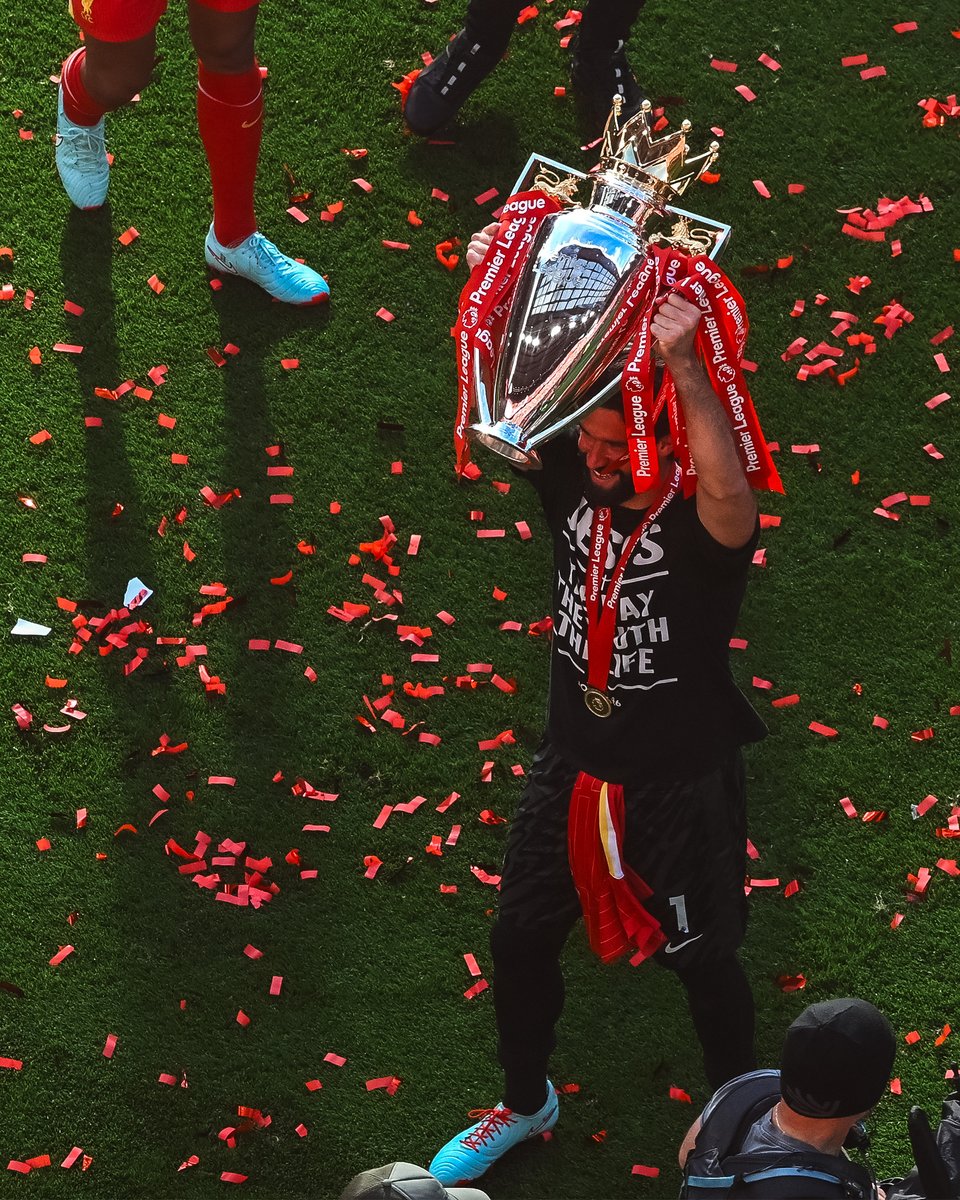 CHAMPIONS 🏆🔴