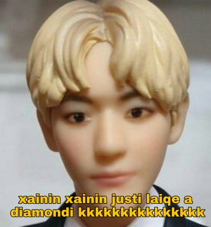 fvtchanges's tweet image. E é por isso que eu fico no meu mundinho do exo , não tem uma esquentação de cabeça dessas