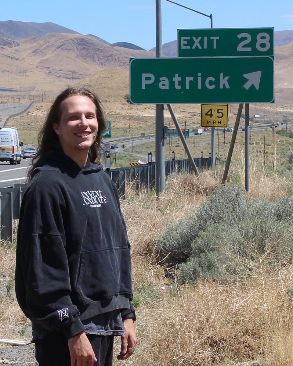 Out with 28 in with 29 life has been good can’t complain mental health has been at an all time high for some time. Also new music will be out soon 😎🤘🏼